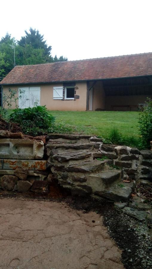 Maison En Pierre De Pays Segrie Exterior photo